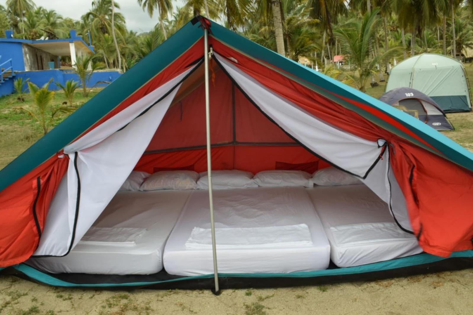 Casa De Campo Castillete Dentro Del Parque Tayrona El Zaino Rum bild